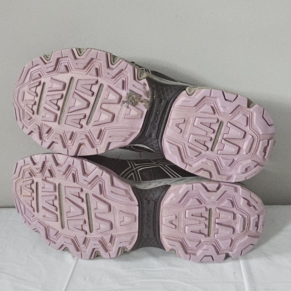 ASICS Gel Venture 8 Women's Athletic Shoes, Sneakers - Picture 9 of 10